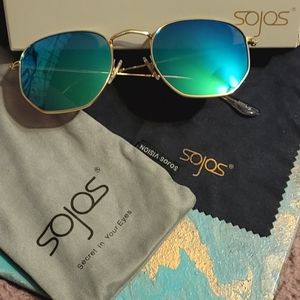 NWOT SOJOS Vision Unisex Square Blue Polarized Sunglasses